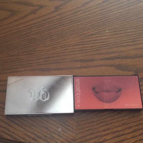 Makeup Bundle - Picture 7 of 8